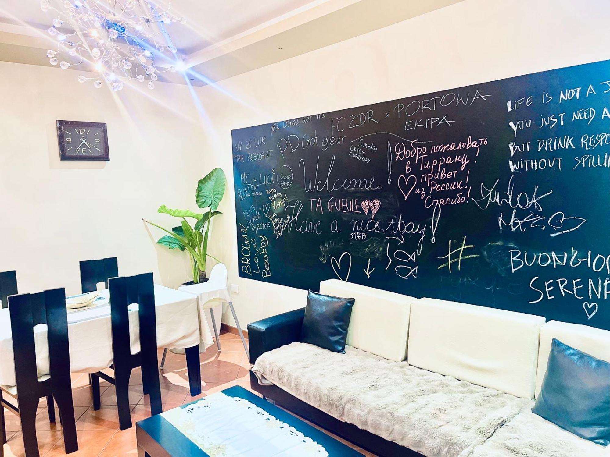 Апартаменти Center Galeria Тирана
